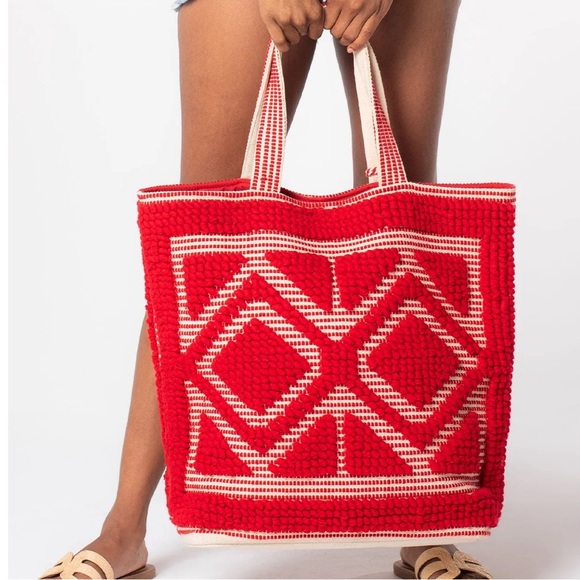 LOVESTITCH Cave Creek Tote - Picture 2 of 14